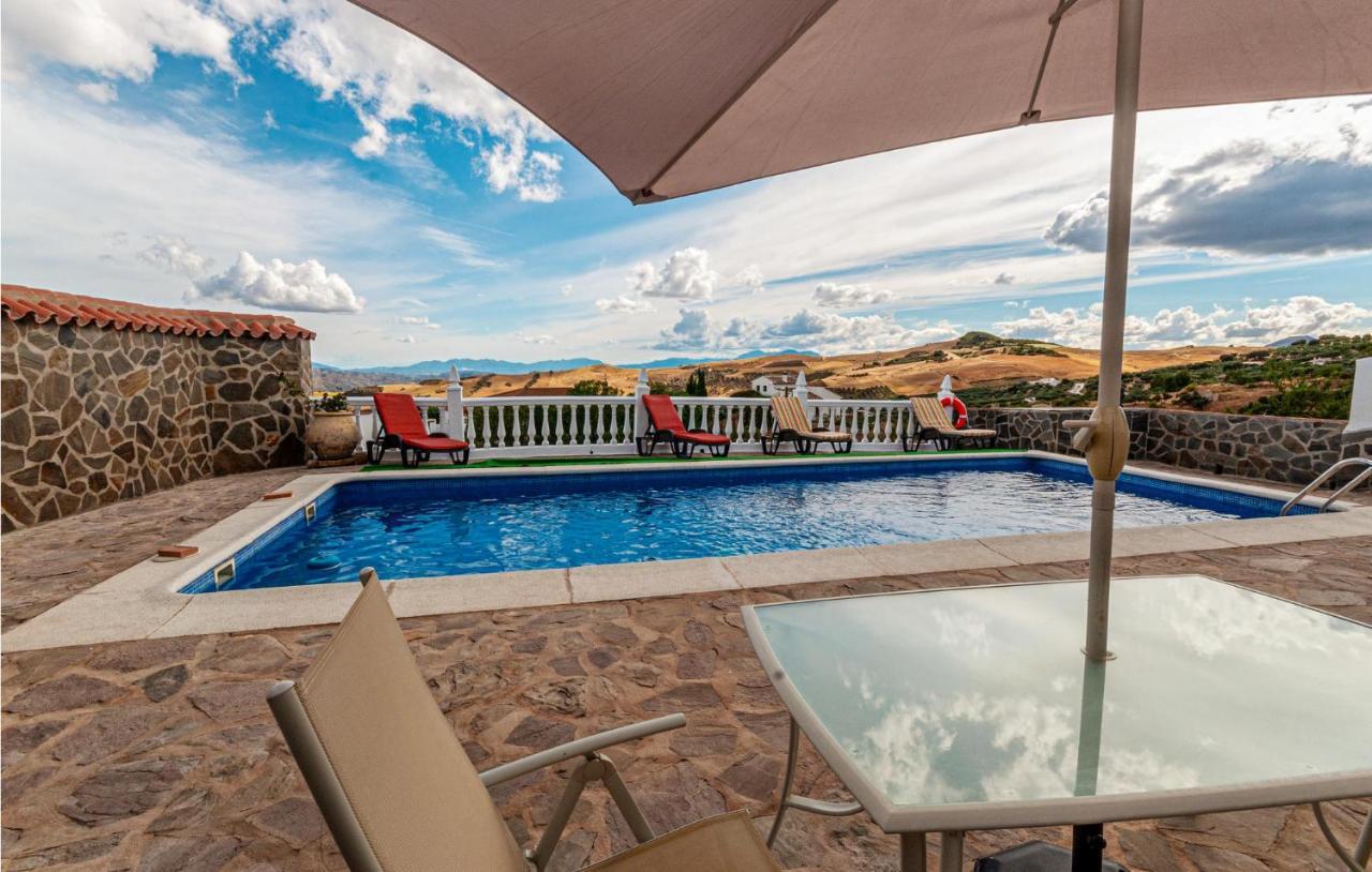 Awesome Home In Antequera With Wifi エクステリア 写真