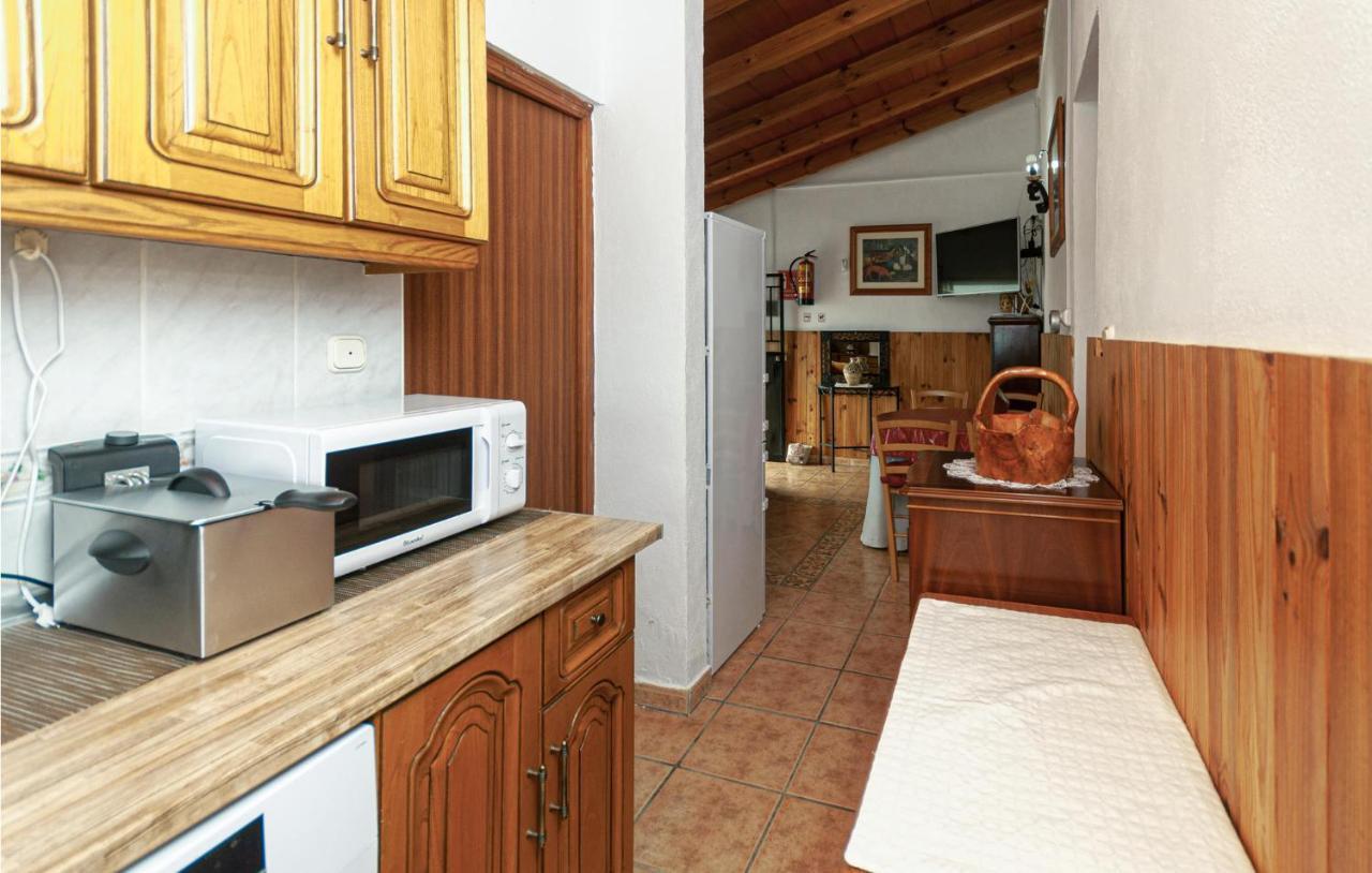 Awesome Home In Antequera With Wifi エクステリア 写真