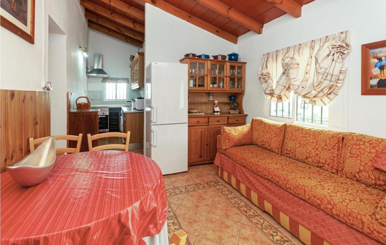 Awesome Home In Antequera With Wifi エクステリア 写真