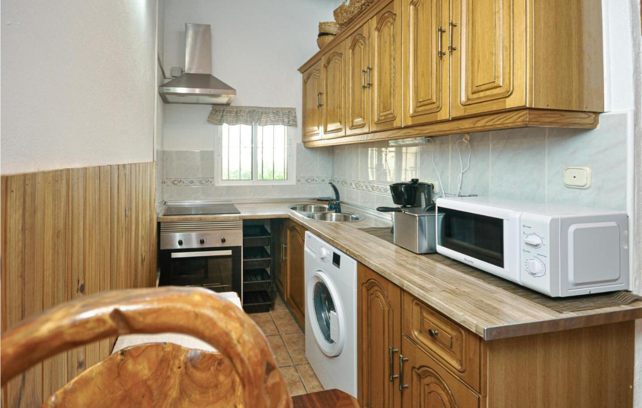 Awesome Home In Antequera With Wifi エクステリア 写真