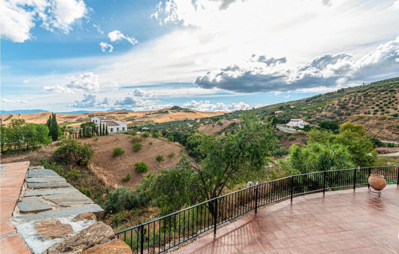 Awesome Home In Antequera With Wifi エクステリア 写真